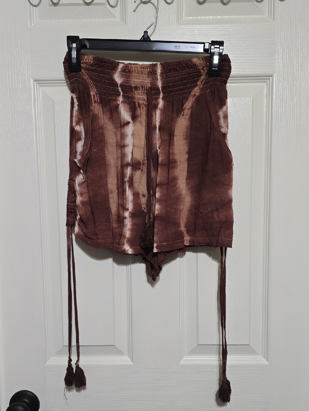 High-Waist Brown Tie-Dye Smocked Shorts